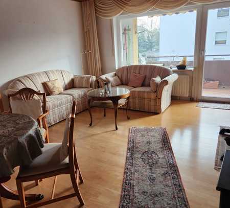 Helle 3-Zimmer-Wohnung mit Balkon, Stellplatz & viel Stauraum in ruhiger Lage