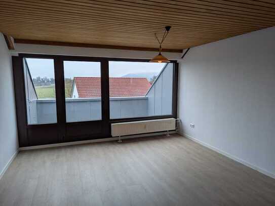 2-Raum DG-Wohnung mit Balkon und separater Küche, 6km von Schwäbisch Hall, 10km von Gaildorf