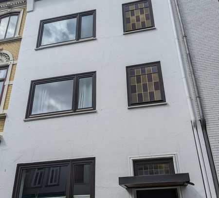 2 Zimmer mit Küche und Balkon ab Sofort