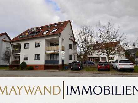 Wunderschöne 4-Zimmer Maisonette-Wohnung mit Dachterrasse und zwei PKW-Stellplätzen