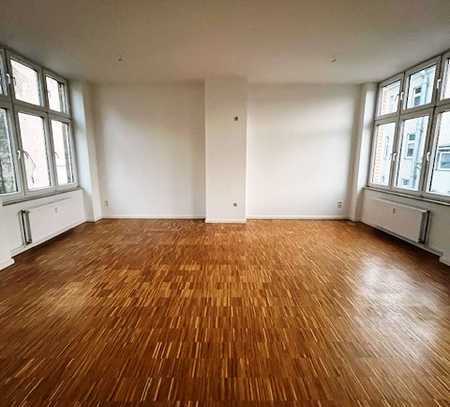 Alt-Tempelhof um die Ecke - helle Fabriketage, für gewerbl. Apartment-Vermietung geeignet!