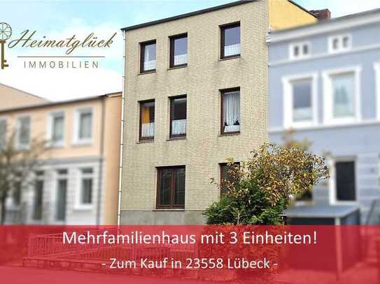 Sanierungsbedürftiges Mehrfamilienhaus mit drei Wohneinheiten!
- zentral in Lübeck -