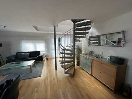 Freundliche 5-Zimmer Maisonette-Wohnung mit Süd-Balkon am Ortsrand von Winterbach Mob. 017668354350