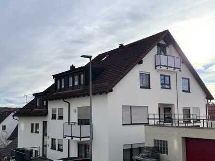 Schöne 1-Zimmer-Wohnung mit eigenem Zugang und eigener Terrasse im Ortskern von Denkendorf