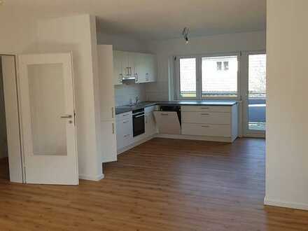 Erstbezug nach Sanierung: 4-Zimmer-Wohnung mit Einbauküche und zwei Balkonen in Weil am Rhein