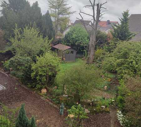 -Reserviert- Für Gartenliebhaber - Hockenheim, schöne 2,5 ZKB in zentraler Lage mit großem Garten