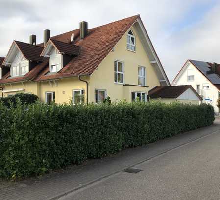 Reihenendhaus mit EBK in Bischweier