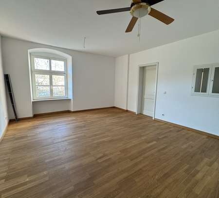 Exklusive 2 Zimmer Wohnung in Regensburg, mit Dachterasse