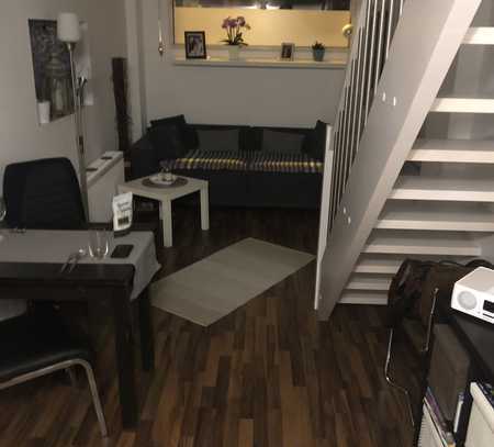 Stilvolle, sanierte 2-Zimmer-Wohnung mit Einbauküche in Darmstadt