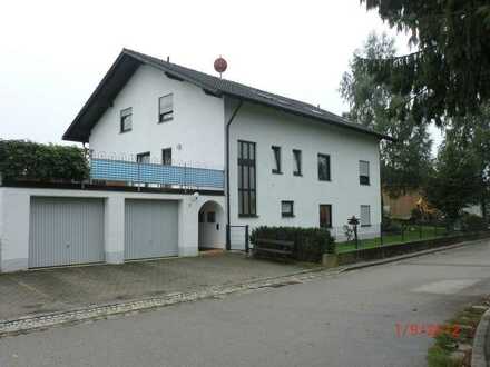 Schöne 4,5 Zimmerwohnung mit Garten in ruhiger Lage