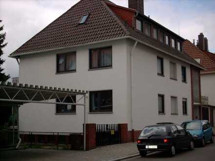 Modernisierte 4-Zimmer-Wohnung mit Balkon und Terasse in Kaiserslautern