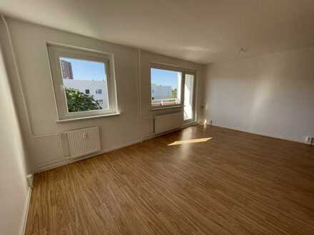 3-Zimmer-Wohnung mit Einbauküche nähe Zoopark!