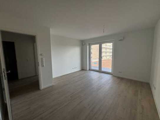 2 Zimmer-Wohnung mit riesiger Terrasse in Ostlage WE 1.8, EBK