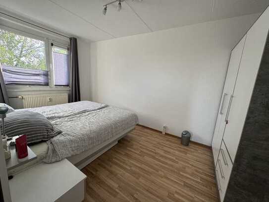 Freundliche 3-Zimmer-Wohnung mit Balkon und Einbauküche in Cottbus