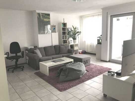 ***Wunderschöne 3-Zimmer-Wohnung in Büdingen-Rinderbügen***