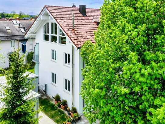 Vermietete 2-Zimmer Wohnung im DG *optional mit privatem Gartenabteil* in saniertem Haus!