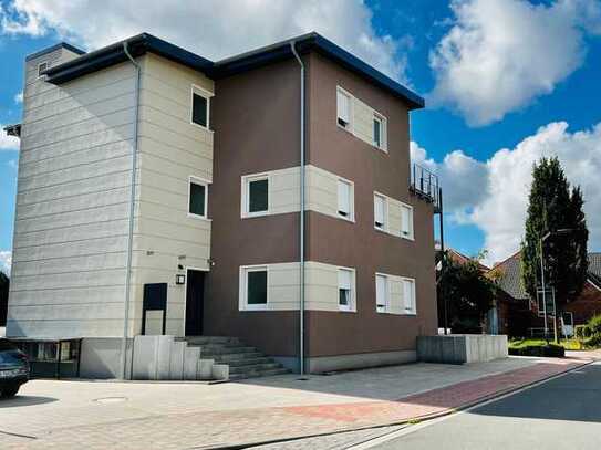 Erstklassige 3-Zimmer-Wohnung mit EBK und Klimaanlage mitten in der Stadt!