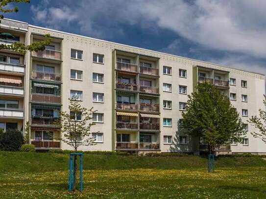 Wir sanieren für Sie 2025! 3-Raum-Wohnung mit Balkon!