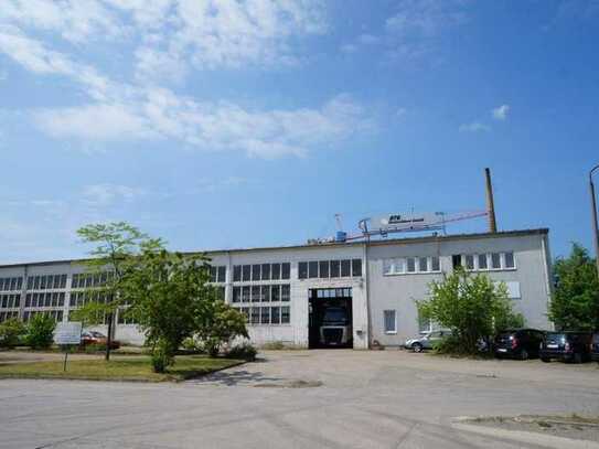 Gewerbe-/ Industriegrundstück mit über 6.000 qm Hallenfläche in der Landeshauptstadt Schwerin