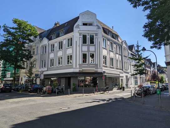 3 Zimmer Altbauwohnung im Herzen von Alt-Oberkassel