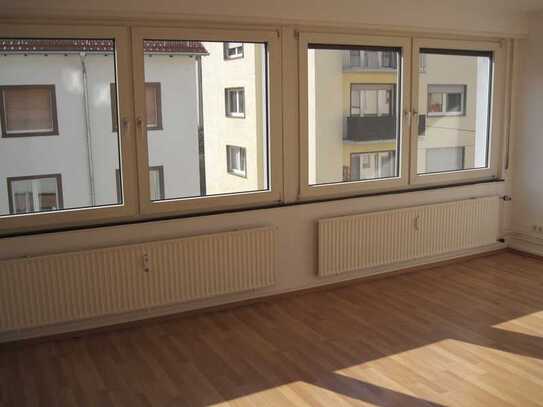 Modernes, helles, geräumiges 1-Zimmer-Küche-Bad-Apartment in MA-Lindenhof