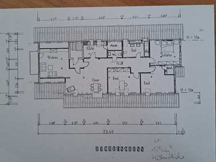 ***große Familiengerechte DG-Wohnung mit Balkon***