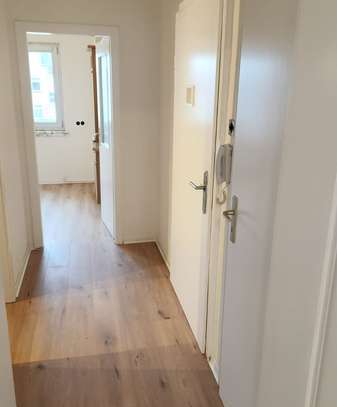 Schöne modernisierte 2 Zimmer wohnung in Top Lage von Mannheim