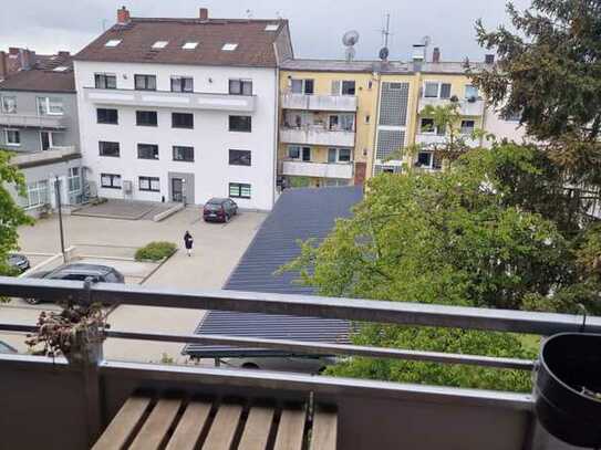 Gepflegte 2-Raum-Wohnung mit EBK in Bayreuth