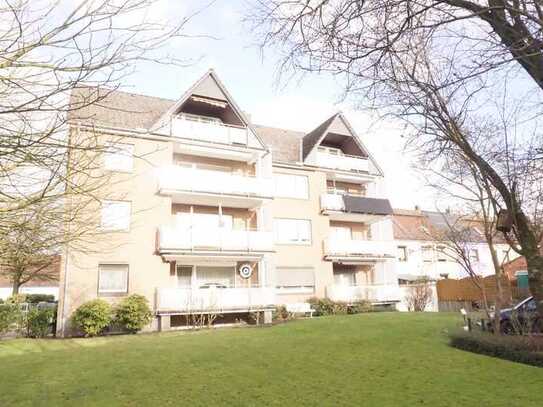 Vermietung // 3-Zimmerwohnung mit großen Balkon und einem Kfz.-Außenstellplatz