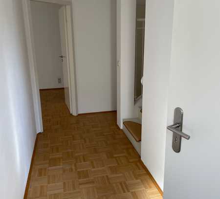 Exklusive, gepflegte 2,5-Raum-Maisonette-Wohnung in Berlin Staaken (Spandau)