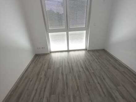 Stilvolle 3-Zimmer-Wohnung mit Balkon und EBK in Rastatt