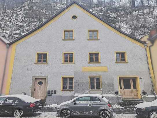 Historisches, saniertes Wohn- und Geschäftshaus, gut vermietet in Passau-Ilzstadt