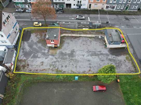 Baugrundstück inkl. zwei Bürogebäude in Wuppertal-Langerfeld