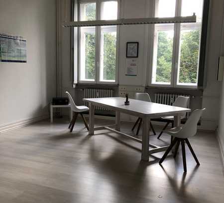 Moderne Bürofläche mit ca. 30 m² in TOP-Lage in Solingen!