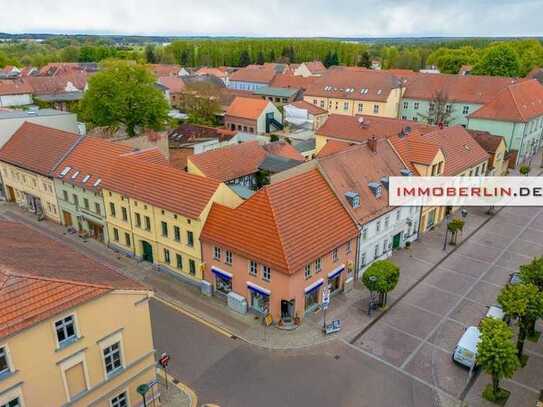 IMMOBERLIN.DE - Historisches, 2006 saniertes Wohn- + Geschäftshaus mit Ausbaupotential