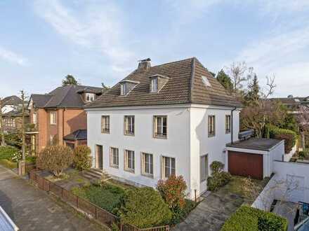 Großzügige Villa mit Garten im Düsseldorfer Zooviertel