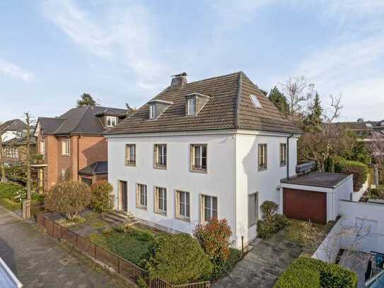 Großzügige Villa mit Garten im Düsseldorfer Zooviertel