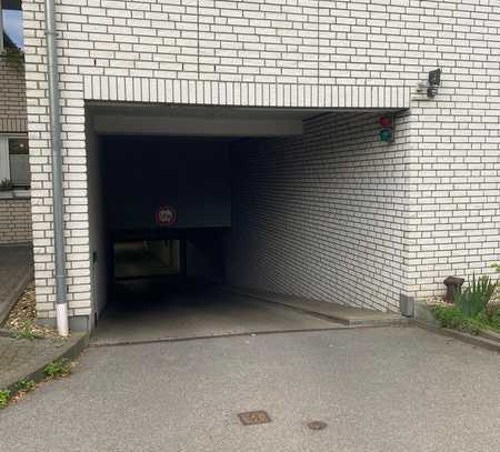 Tiefgaragenstellplatz