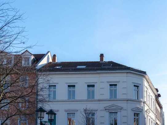 Dachgeschosswohnung gegenüber vom Neuenheimer Marktplatz