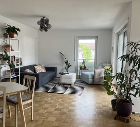 Exklusive 2,5-Zimmer-Wohnung mit Balkon und Einbauküche in Fellbach