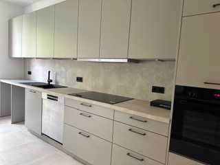 Lichtdurchflutete 3-Zimmer Wohnung im 2. OG mit Balkon in Frankfurt Westend-Süd