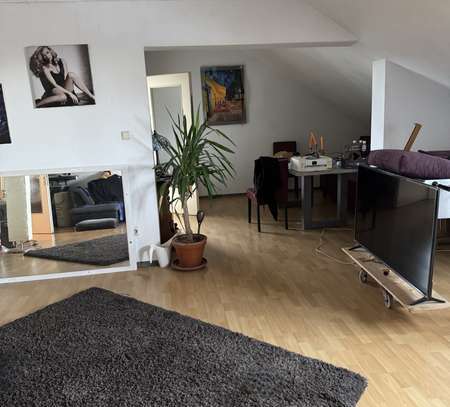 Große 3-Zimmer-Wohnung in Ingolstadt/ Zuchering zum 01.01.25