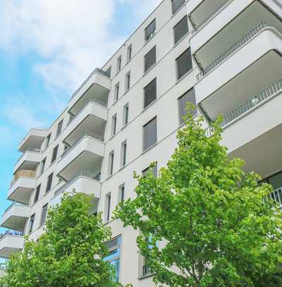 Helle und großzügige 1-Zi.-Wohnung mit Balkon und EBK!