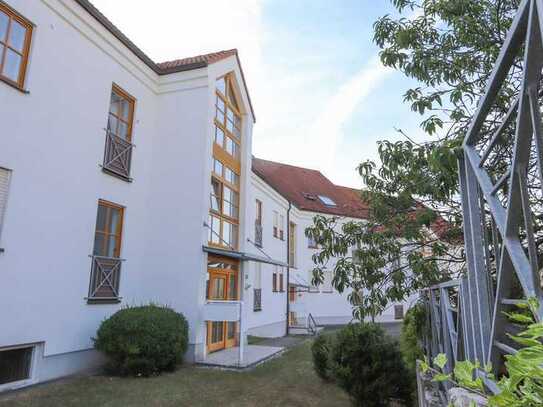 +++ Ruhige Siedlungslage! - 2-Zimmer-Wohnung mit Terrasse, Fußbodenheizung und TG-Stellplatz +++