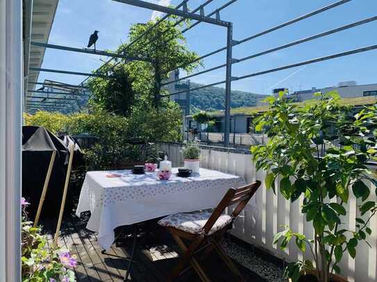 Traumhaftes Penthouse, 3,5 Zimmer, sonnige Dachterrasse, 2 Stellplätze in erstklassiger Wohnlage