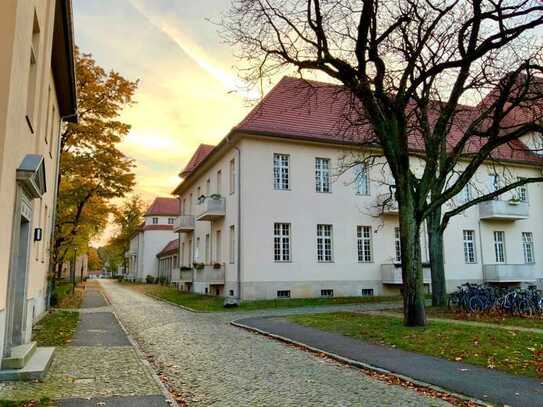 Modernes Wohnen in Berlin-Buch: Großzügige 3 Zimmer-Wohnung im beliebten Ludwig-Hoffmann-Quartier