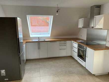 Stilvolle 2-Zimmer-Wohnung mit Balkon in Ettlingen Kernstadt (Baujahr 2021)