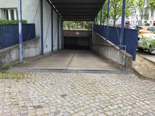 Stellplatz in der Tiefgarage zu vermieten