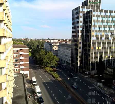 TOP moderne 3,5 Zimmer mit Balkon in Bahnhofsnähe