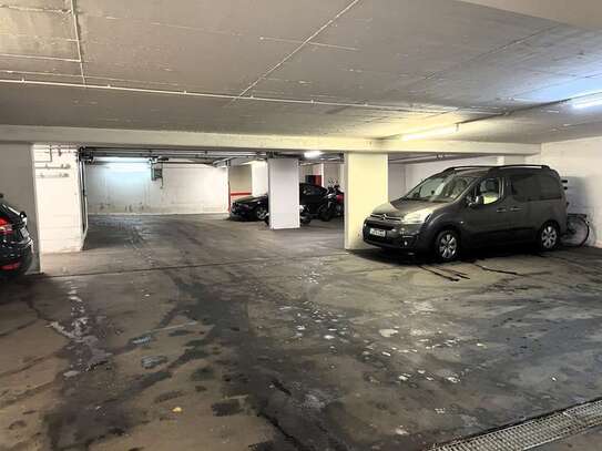 Tiefgaragenstellplatz am Brüsseler Ring zu vermieten